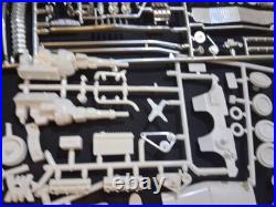 125 Vintage AMT 1963 Buick Electra 225 Cvt 06-513 3n1 unbuilt car kit NICE