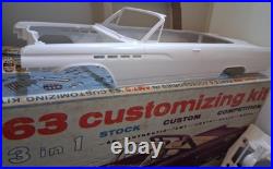 125 Vintage AMT 1963 Buick Electra 225 Cvt 06-513 3n1 unbuilt car kit NICE