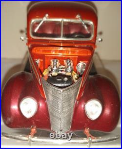 1937 Amt Ford Custom Hoodless 5 Window Coupe Professional Built Model Kit