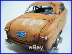 1949 Ford Coupe Drag Gasser Barn Find Rat Rod Weathered Pro Built AMT 1/25