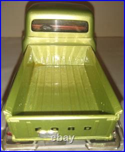1953 Amt Ford F100 Custom Pickup Truck Professional Built Model Kit