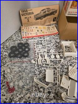 1956 Ford Victoria Hardtop 1/25 Model Kit AMT Vintage MIB NEW Unbuilt