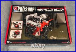 1957 Corvette Fuel-Injected 283 Small Block 16 Model Kit AMT Pro Shop Open Box