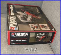 1957 Corvette Fuel-Injected 283 Small Block 16 Model Kit AMT Pro Shop Open Box
