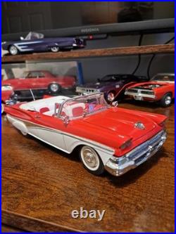 1958 Ford Fairlane 500 Convert. Pro Built Vintage Model Car 1/25 Scale