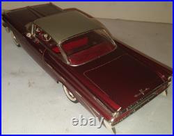 1959 Amt Pontiac Bonneville 2 Door Hardtop Professional Built Screw Model Kit
