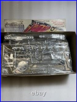 1960 Chevrolet Impala Convertible AMT Kit Mint Unbuilt
