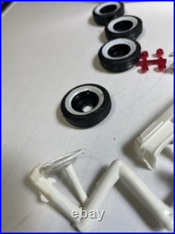 1960 Chevrolet Impala Convertible AMT Kit Mint Unbuilt