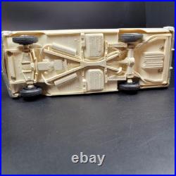 1960 PONTIAC BONNEVILLE VINTAGE AMT MPC 1/25 125 Model Car Kit