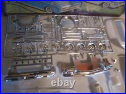 1961 Chrysler Imperial unbuilt AMT Model car