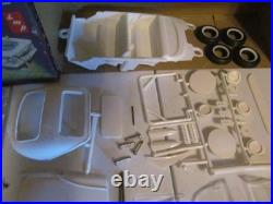 1961 Chrysler Imperial unbuilt AMT Model car