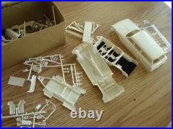 1962 BUICK SPECIAL 3 in 1 CUSTOMIZING KIT PLASTIC MODEL AMT K5042