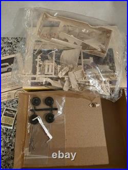 1962 Dodge Lancer GT Model Kit REVELL MIB NEW Unbuilt M-1253-149 RARE