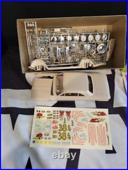 1962 Oldsmobile F-85 62 Model Kit JO-HAN 3 Way 1/25 MIB NEW Unbuilt