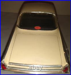 1962 Pontiac Catalina Drag Racer Hunter Pontiac Professional Built Model Kit