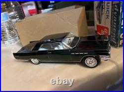 1963 AMT BUICK ELECTRA HARDTOP MODEL KIT 1/25 Very Rare Kit Built In Perfect
