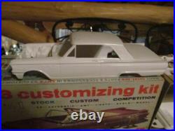 1963 Ford Fairlane Model kit AMT unbuilt complete