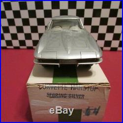 1964 Chevrolet Corvette Coupe, 1/25 scale Dealership promotional mode, Silver/grey