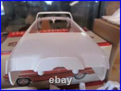 1964 Chrysler Imperial convertible stock annual AMT #6814 unbuilt