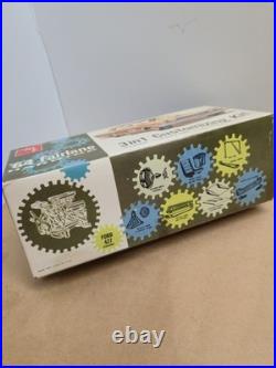 1964 FORD FAIRLANE AMT Vintage Original'64 ISSUE 1/25 Plastic Model Kit