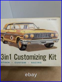 1964 FORD FAIRLANE Vintage AMT Original 1/25 Plastic Model Kit Issued In 1964