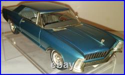 1965 Buick Riviera Clamshell Headlights Hardtop Professional Built Model Kit