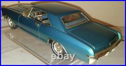 1965 Buick Riviera Clamshell Headlights Hardtop Professional Built Model Kit