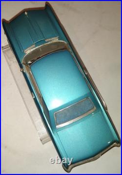 1965 Buick Riviera Clamshell Headlights Hardtop Professional Built Model Kit