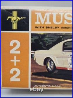 1965 FORD MUSTANG 2+2 Fastback AMT'65 Issue 1/25 Plastic Model Kit COMPLETE