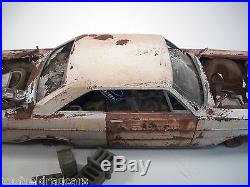 1965 Ford Galaxie 500 XL Pro Built Weathered Barn Find Junkyard Custom 1/25 AMT