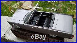 1965 Lincoln Continental Convertible Pro Built 1/25 AMT Model Kit