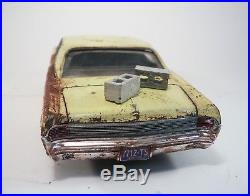 1965 Pontiac Grand Prix Pro Built Weathered Barn Find Junker Custom 1/25 AMT