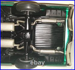 1966 Buick Woldcat 2 Door Hardtop Professional Built Screw Model Kit