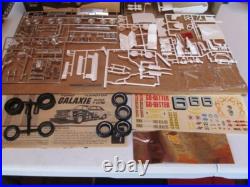 1966 Ford Galaxie 3n1 annual model kit AMT 6126 unbuilt