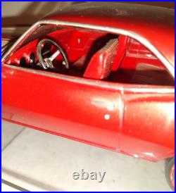 1967 Chevrolet Camaro Z28 2 Door Hardtop Professional Built Model Kit