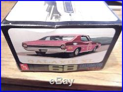 1968 Ford Galaxie XL Hardtop Original 1/25 Scale AMT Model Kit very nice as seen