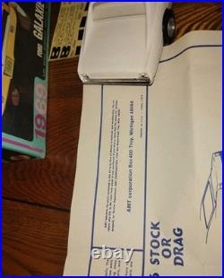 1969 AMT Ford Galaxie Bumbles Bee Gary Bumbles Barris Drag Model Kit 1/25