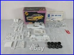 1969 Ford Mustang Mach I Mustang AMT 125 Model Kit # Y905 200 Parts Lot
