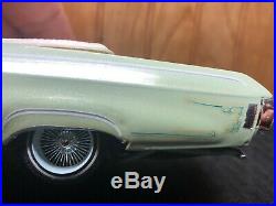 1970 Chevy Impala Convertible Custom Paint Pro-Built Lowrider Wire Wheels Detail