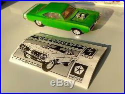 1970 Dodge Coronet Super Bee model kits (3) 70 Coronet MOPAR, Org Sales Brochure