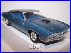 1971 Ford Torino pro-built model kit AMT 1/25 n JoHan Hubley MPC PMC No reserve