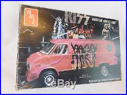 1977 Kiss Band Custom Chevy Van AMT Model kit Unbuilt, Complete in Original Box