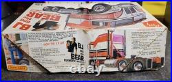 1980 AMT Matchbox BJ & The Bear Kenworth Cabover Kit # 5021 Open Box NEVER USED