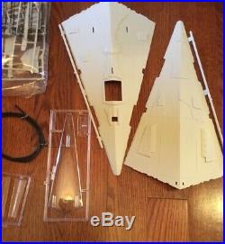 1995 AMT ERTL Star Wars Star Destroyer with Lighting System Box Set Model Kit