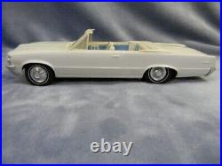 1/24 1964 Amt Original Issue Pontiac Lemans Convertible Annual Model Built