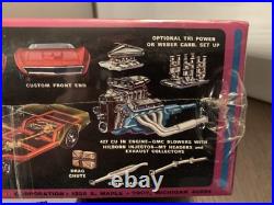1/25 AMT 1969 Corvette Convertible Wild California Mod 5 In 1 Customizing Kit