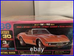 1/25 AMT 1969 Corvette Convertible Wild California Mod 5 In 1 Customizing Kit