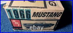 1/25 AMT 6156 1966 Ford Mustang Convertible Hardtop VHTF 3 in 1 George Barris