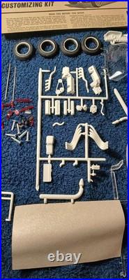 1/25 AMT 6156 1966 Ford Mustang Convertible Hardtop VHTF 3 in 1 George Barris