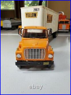 1/25 AMT Ford LN8000 S/A Yellow Freight WithPup Built Junkyard Wheels Roll